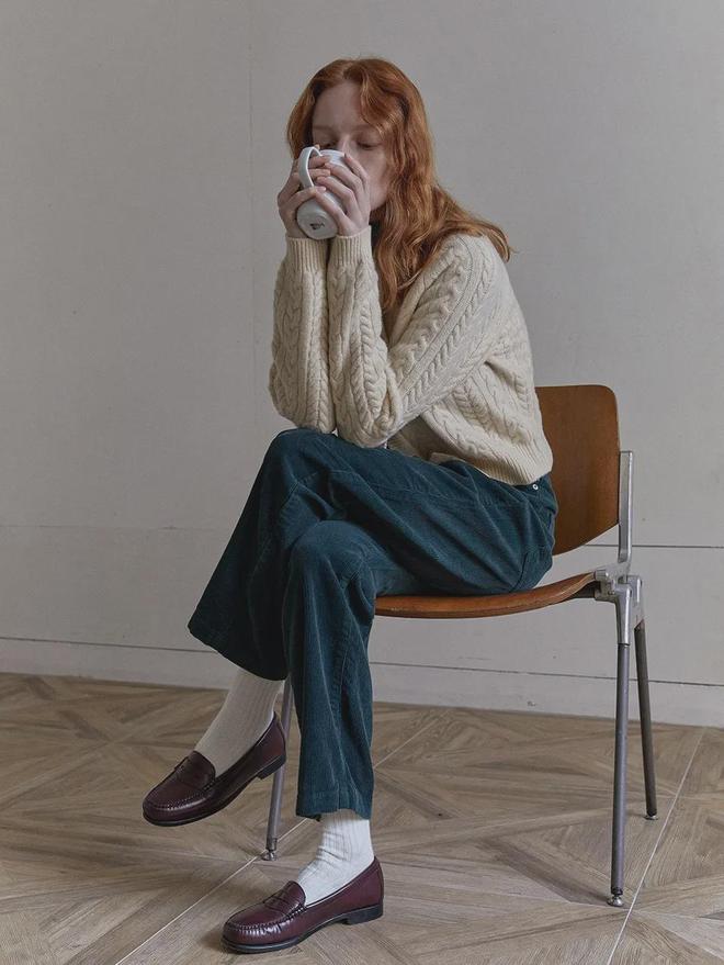 火的是“巧克力鞋”这样穿太经典了！J9数字平台老爹鞋失宠了今年春天最(图11)